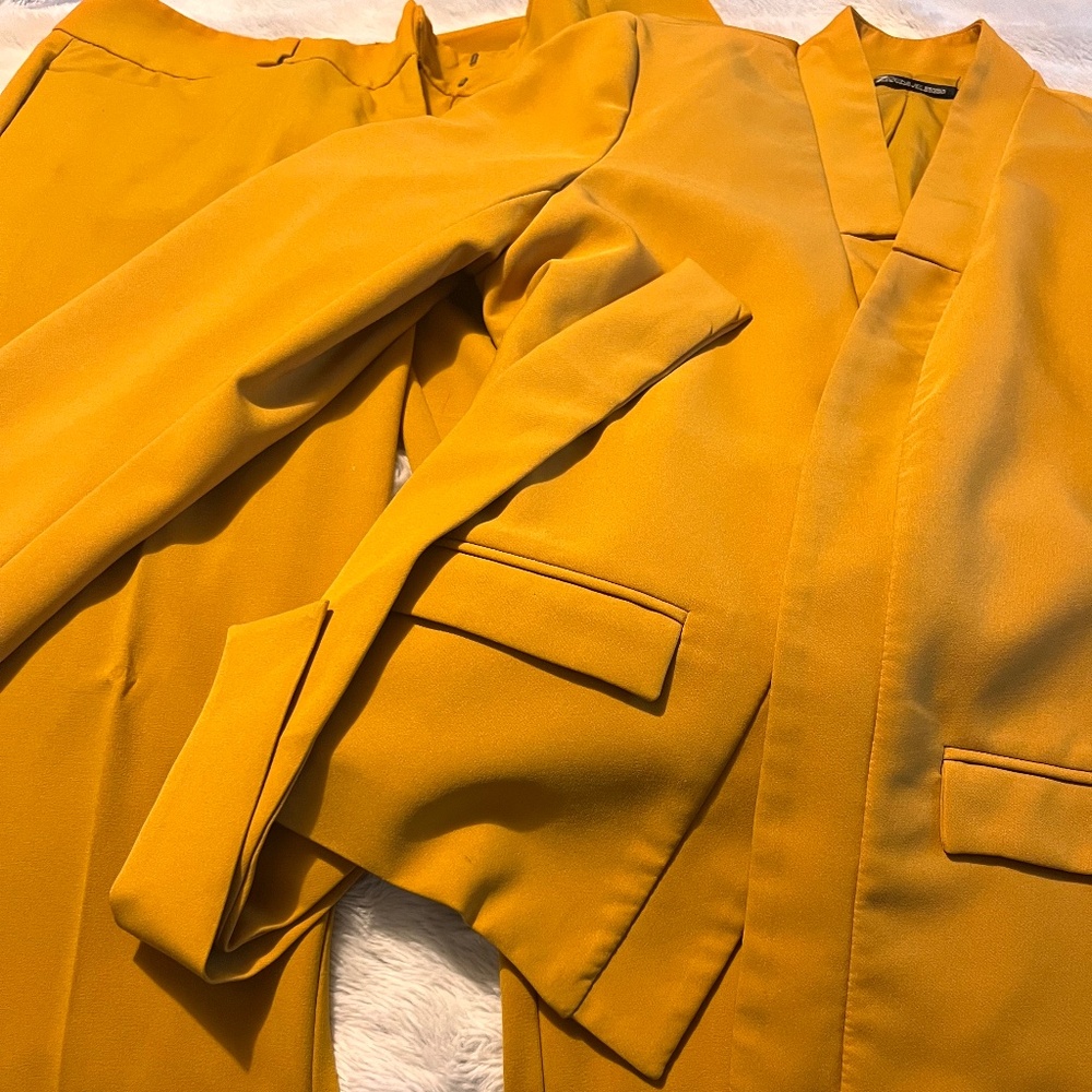 Gold Pants Set